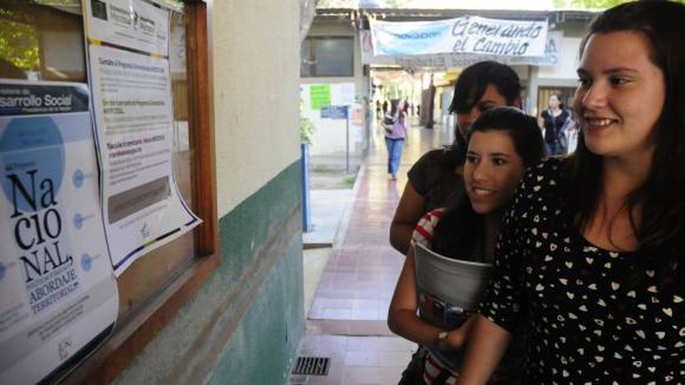UNSJ: Sociales da empuje a las carreras de posgrado