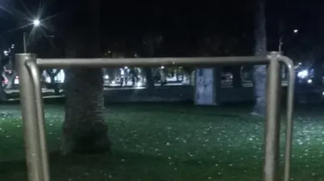 Aparatos de ejercicios dañados en el Parque