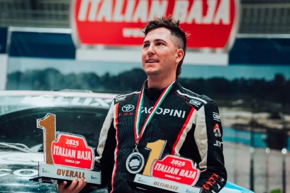 Delicado. Juan Cruz Yacopini preocupa a todo el mundo del automovilismo tras el accidente que sufrió en un dique mendocino.