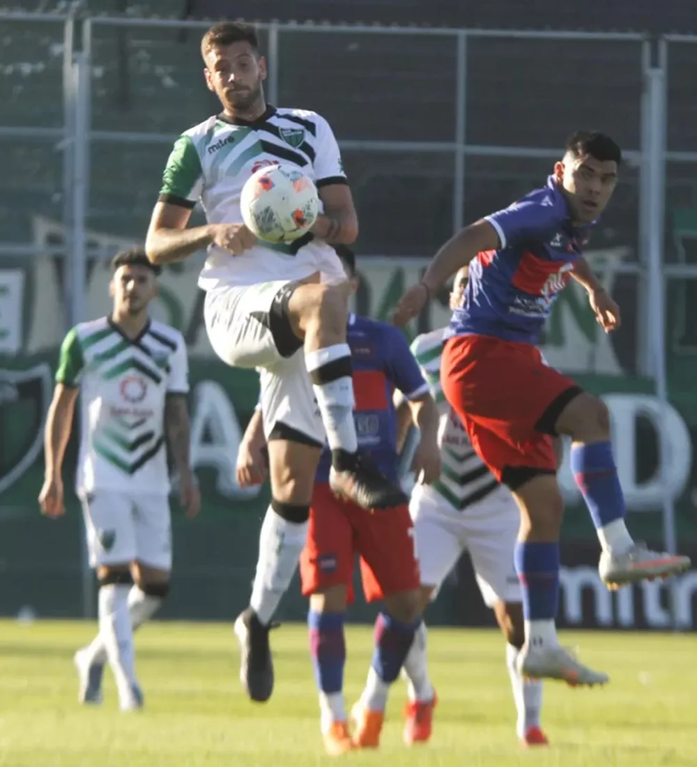 San Martín acelera su paso