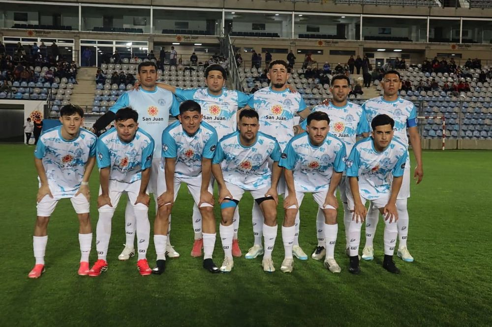 Preparativos. La Liga Albardón-Angaco tendrá que viajar hasta La Rioja para enfrentar a Catamarca en semifinales de la Copa País.