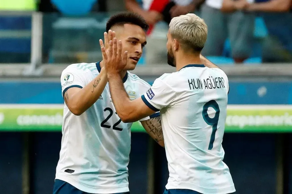 Argentina cumplió, ganó y clasificó a cuartos de final