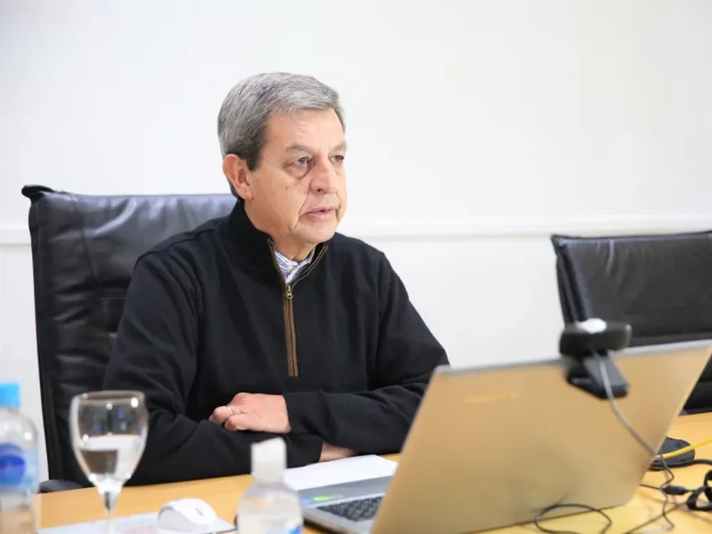 Gattoni: “Cada decisión busca preservar las actividades económicas en un contexto sanitario posible”