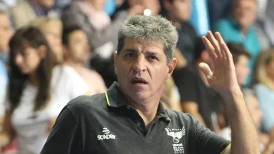 “Mi intención es charlar con el club”