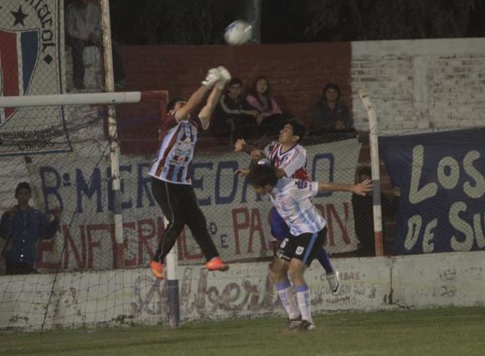 Un verdadero papelón en Chimbas