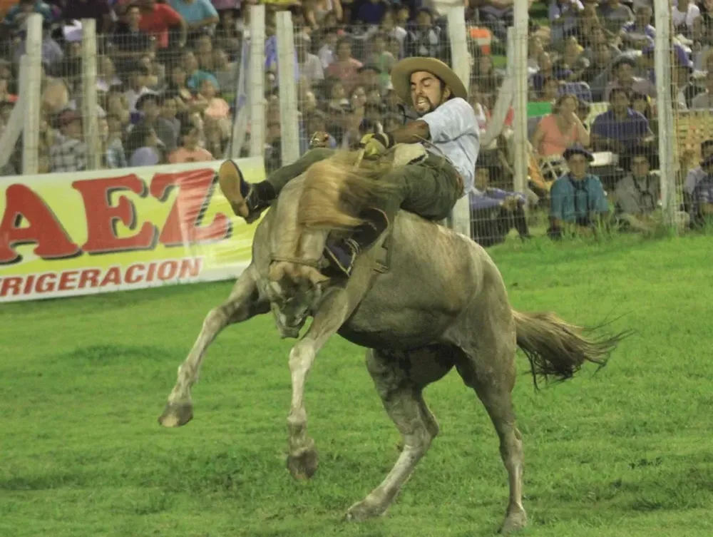 Mañana inicia la fiesta de la jineteada