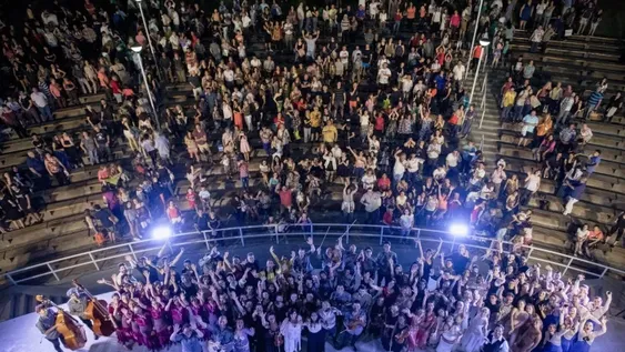 La Camerata vuelve a tocar bajo las estrellas