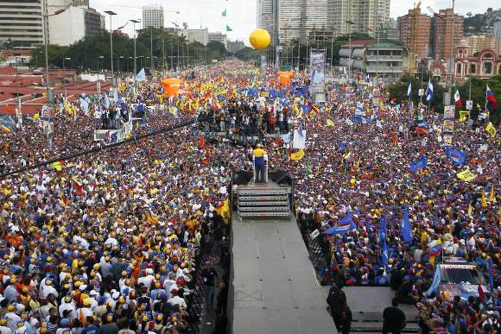 La oposición  copó Caracas