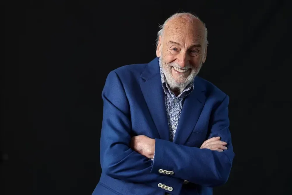 Famosos y políticos despidieron a Héctor Alterio