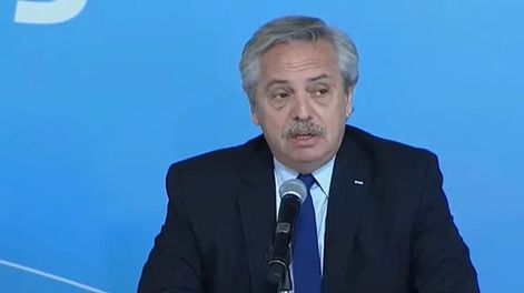 Fernández: “Estoy esperando que la Justicia llame a los ladrones de guante blanco”