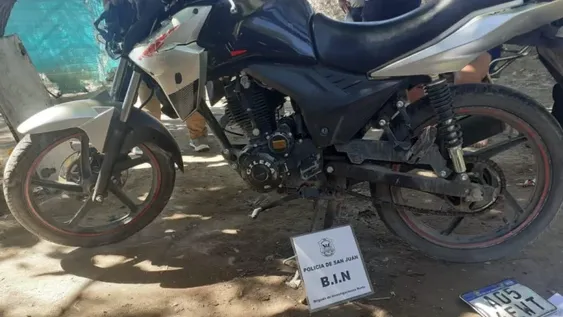 Detuvieron a un joven que tenía dos motos robadas