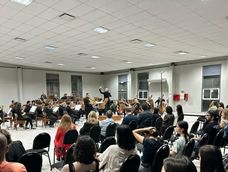 Con una obra para corno y orquesta de R. Strauss y la 5° Sinfonía de Beethoven, la Orquesta Sinfónica de la UNSJ cautivó al público Con una obra para corno y orquesta de R. Strauss y la 5° Sinfonía de Beethoven, la Orquesta Sinfónica de la UNSJ cautivó al público