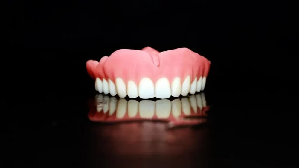 Recuperó su dentadura perdida hace 11 años por una prueba de ADN
