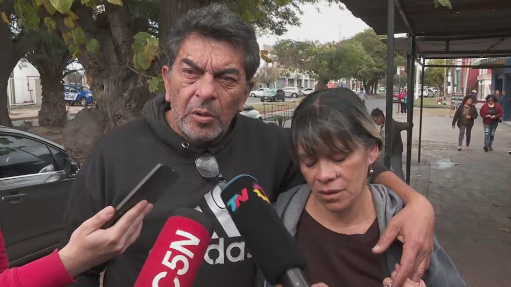El abuelo de Agostina Vega, Miguel Heredia.