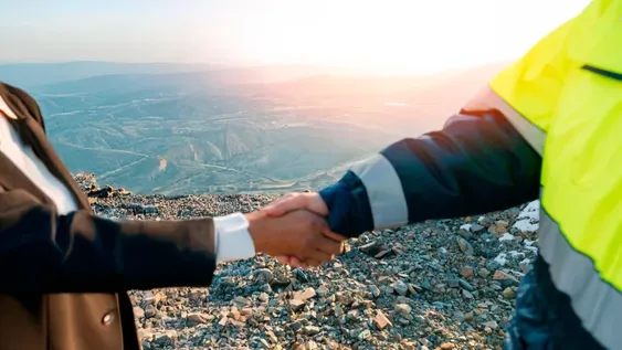 Banco San Juan y Finning Argentina S.A. sellan una alianza estratégica con el foco puesto en el sector minero.