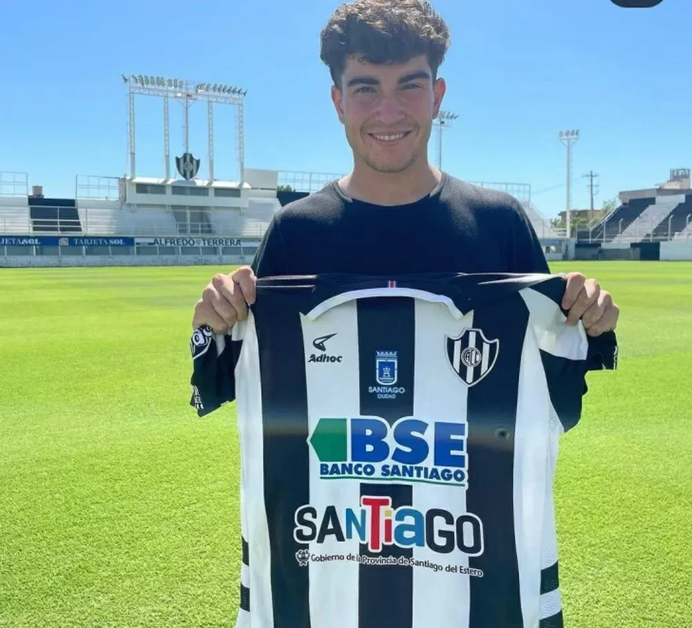 Emiliano Encina, el pibe de Desamparados que emigró a un club de Primera