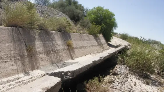 Casi 9 mil hectáreas, sin agua por 30 días por la rotura de un canal