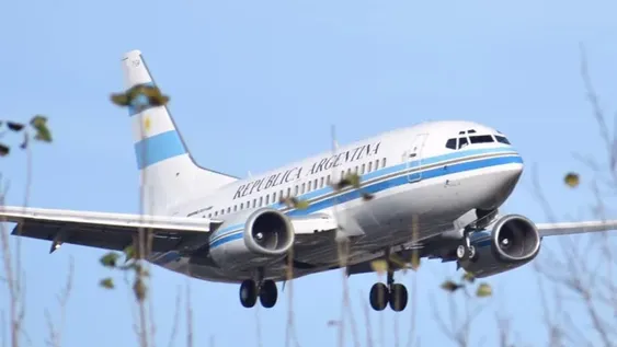 La imprudencia a bordo de un avión de la presidencia