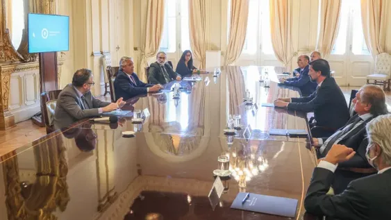 Acuerdo entre el Gobierno y los frigoríficos