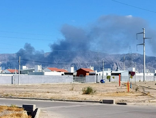 alerta por un incendio de grandes dimensiones en la zona de la planta de tecnologias ambientales alerta por un incendio de grandes dimensiones en la zona de la planta de tecnologias ambientales