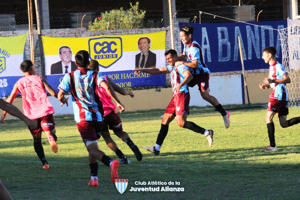 Alianza dio el batacazo y celebró en un sábado donde ni Atenas ni Unión pudieron ganar.&nbsp;
