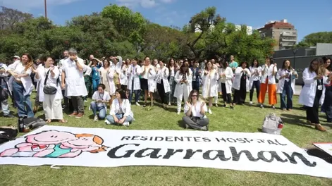 Los médicos residentes del Hospital Garrahan levantaron el paro