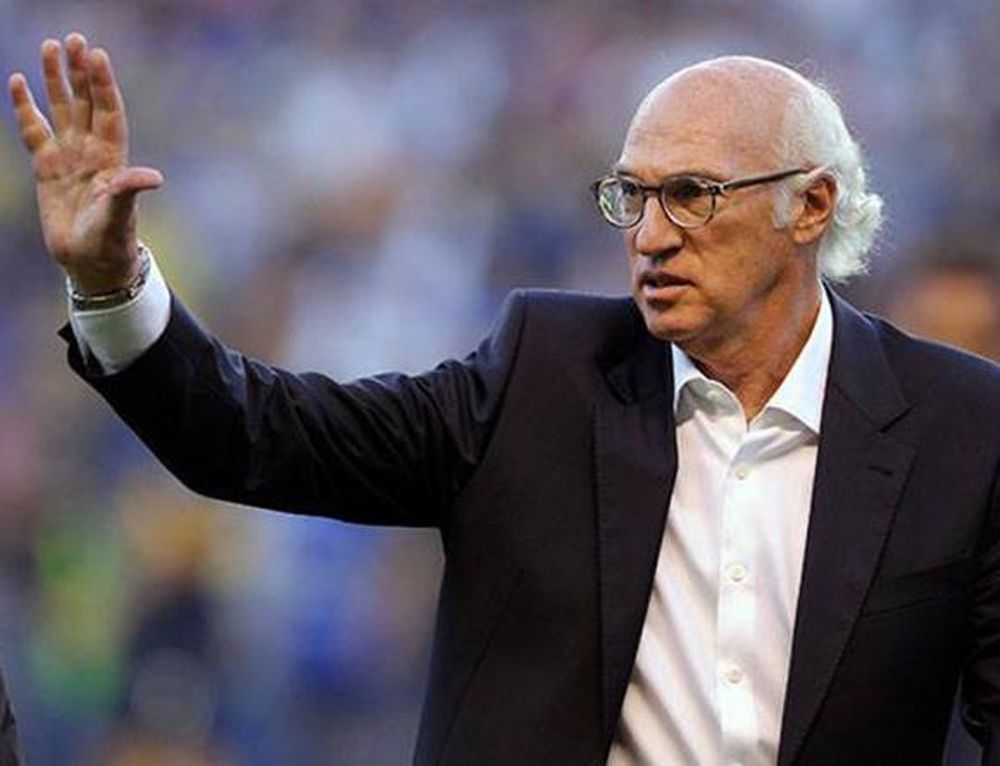 Carlos Bianchi también está en carpeta para DT