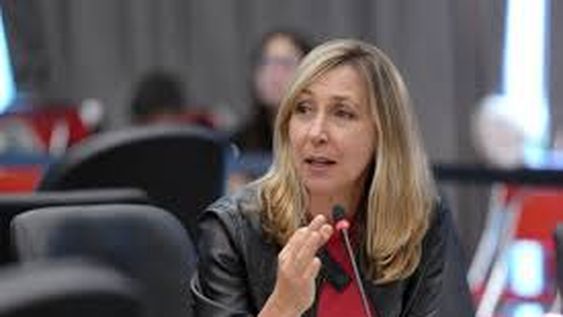 “Hay olor a 2001”, dijo sobre Milei