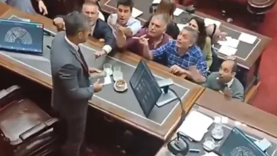 Revés para Milei en Diputados por el escándalo del Criptogate