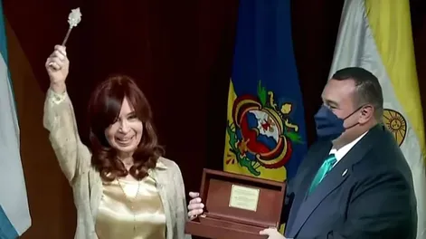 Desde Honduras CFK renovó sus críticas al Fondo y a la Justicia