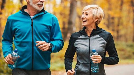 EL ENTRENAMIENTO en adultos mayores debe tener ciertas particularidades para alcanzar la mayor cantidad de beneficios posibles. La clave: combinar entrenamiento funcional y ejercicios cognitivos.