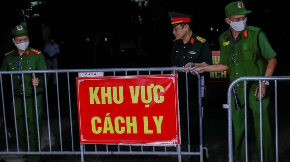 Sorprendió a su marido abusando de su hija, esperó que se duerma y le cortó el pene