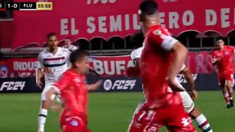 Video: escalofriante lesión de Luciano Sánchez por la brutal plancha de Marcelo