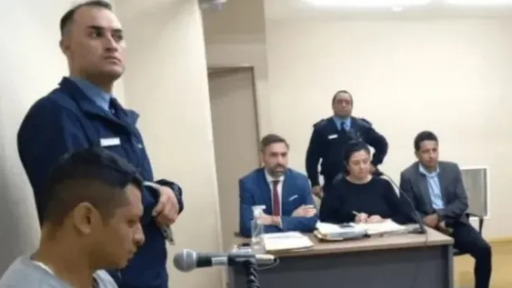 Diez años de cárcel por intentar asesinar con fuego a su pareja