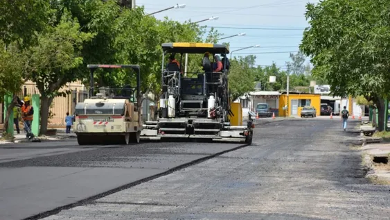 Intendentes, con recortes en obras, gastos, y pago en cuotas a proveedores
