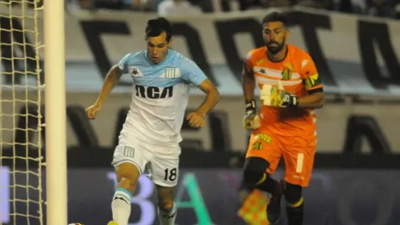 Racing venció a Aldosivi y es líder en soledad