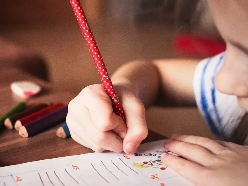 ANSES paga Ayuda Escolar: cómo acceder hasta $10.654