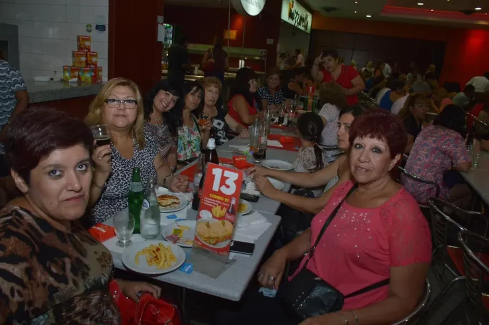 Gran finde en el Patio del Vea