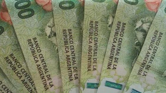 El BCRA subió la tasa de plazos fijos a un mínimo de 30 por ciento