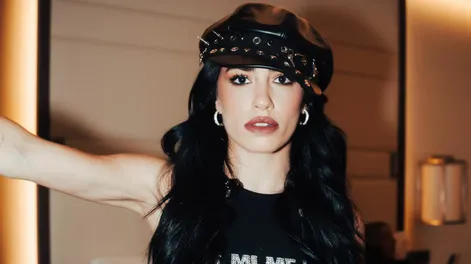 sorpresa frente al congreso: lali esposito fue camuflada a la marcha contra la ley de tierras y las fotos se viralizaron