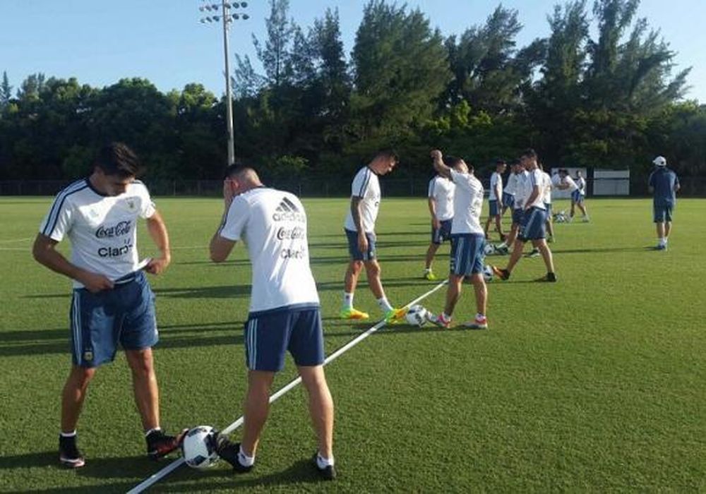 El plantel está completo