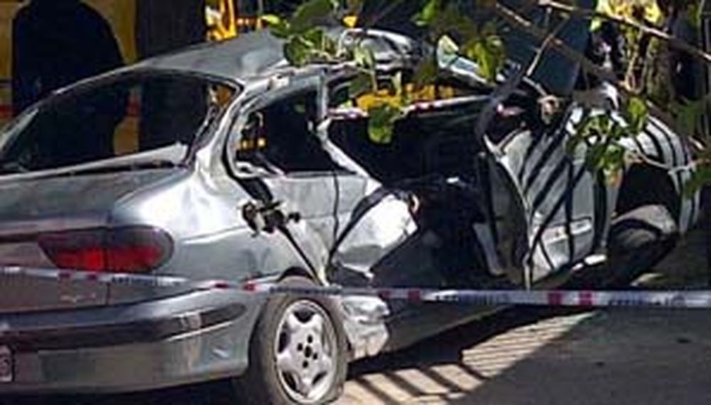 Violento accidente en Trinidad: jachallera murió en un choque entre auto y un colectivo