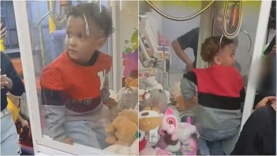El insólito video de un nene de 4 años que quedó atrapado dentro de una máquina de peluches.