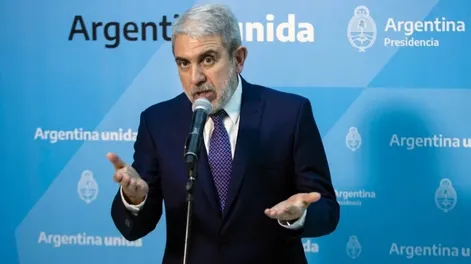 Aníbal Fernández confirmó la compra de pistolas Taser y dijo que CABA podrá utilizarlas