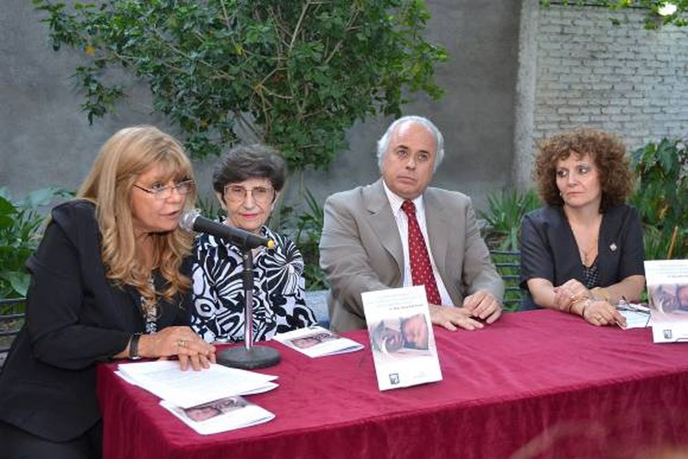 Libro sobre maltrato infantil