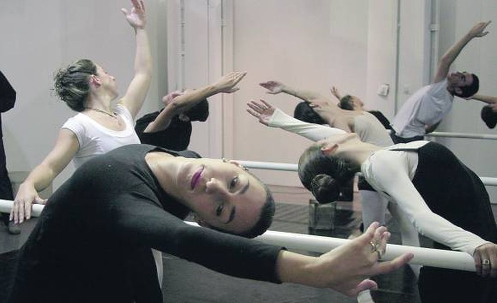 Más danza, más movimiento