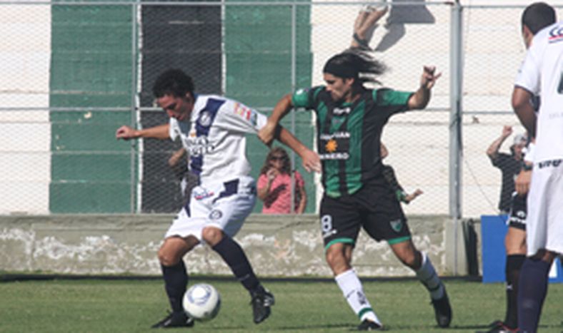 San Martín consiguió un pobre empate en Concepción