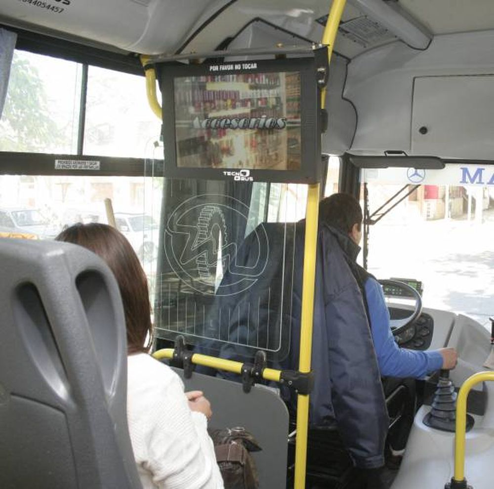 A Caucete, en colectivo  con aire acondicionado