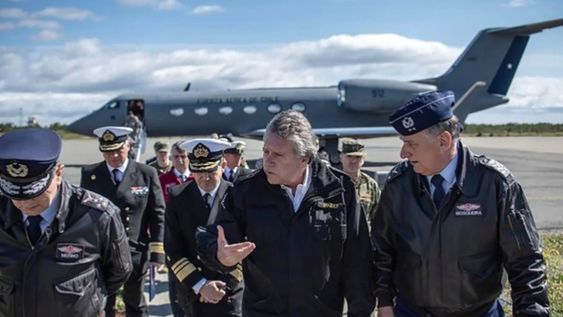 Chile donó 40 mil dosis de la vacuna Sinovac a Paraguay y Ecuador