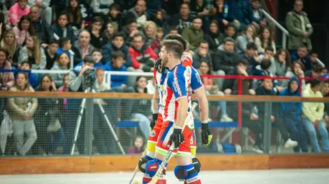 Banco Hispano y UVT pegaron primero en las semis del hockey masculino